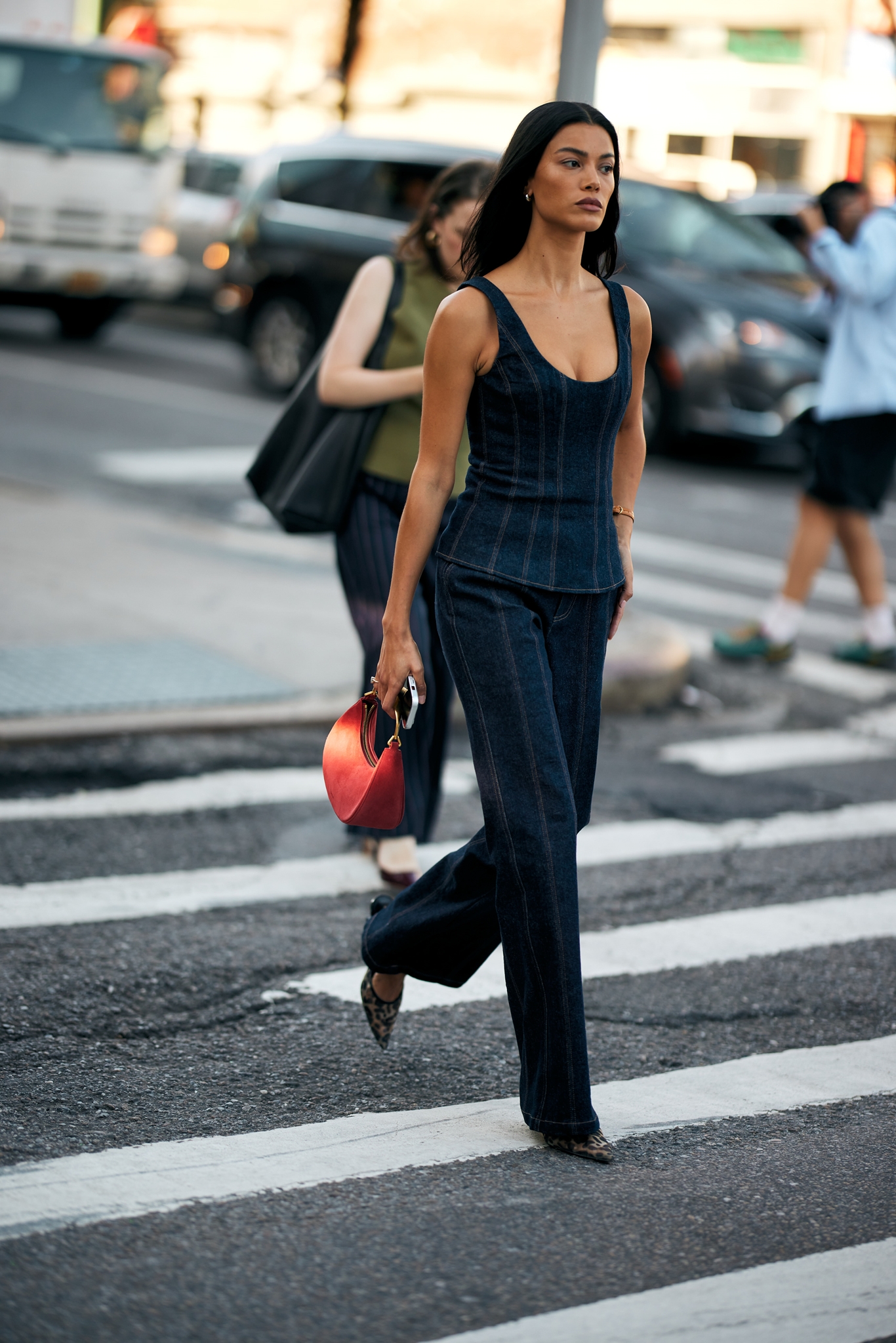 Πώς θα αναβαθμίσεις το fashion game σου στο γραφείο αυτά τα Χριστούγεννα - εικόνα 1