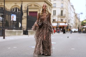 Αυτή είναι η νέα εμμονή στα τζιν που έχει την έγκριση του fashion crowd - εικόνα 10