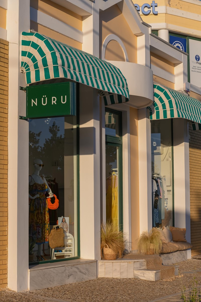 nuru