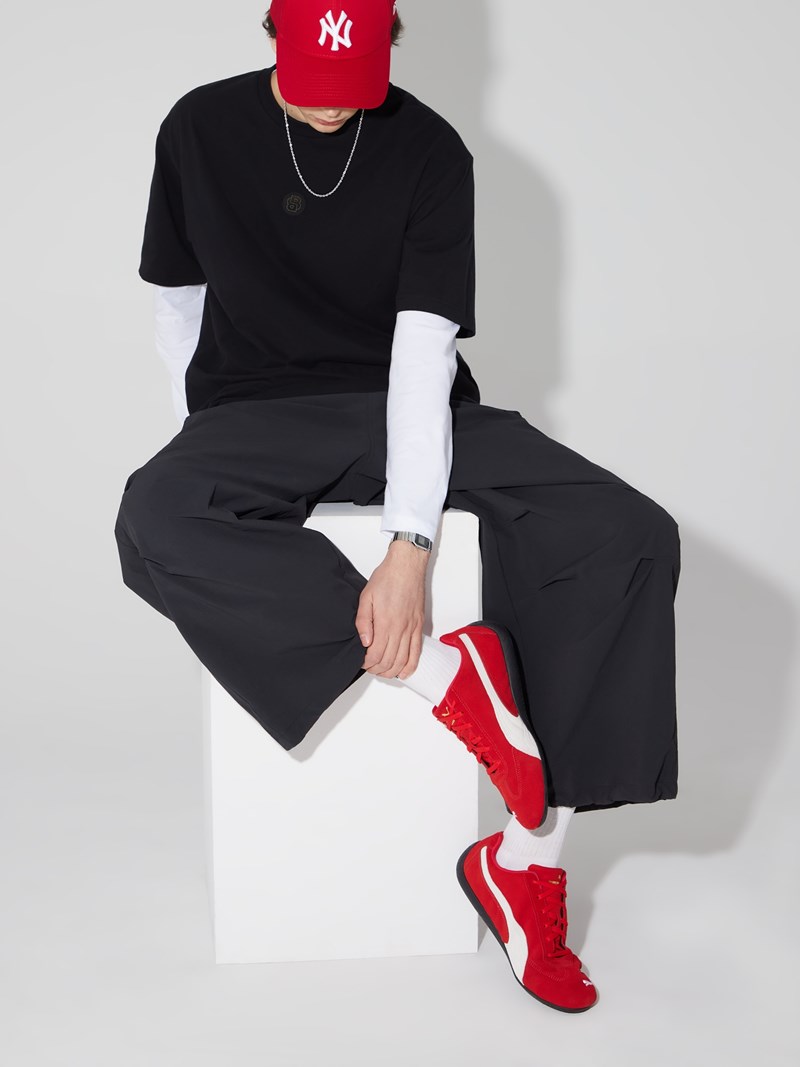 sneakers