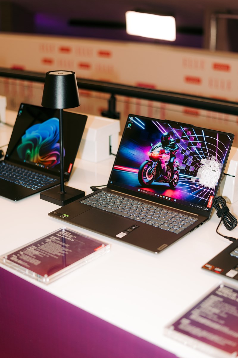 lenovo