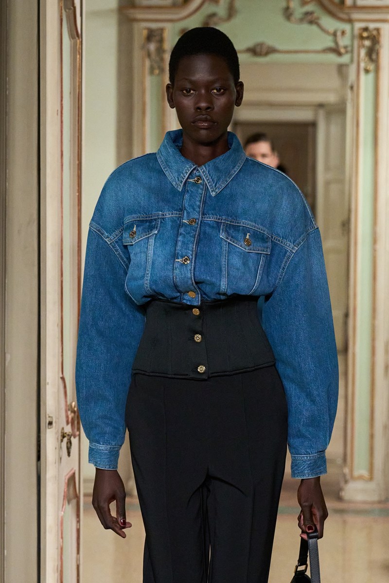 Elisabetta Franchi F25