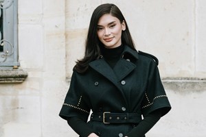 Η Melania Trump δοκίμασε τη vintage τάση στα πανωφόρια που τρεντάρει αυτή τη στιγμή - εικόνα 2