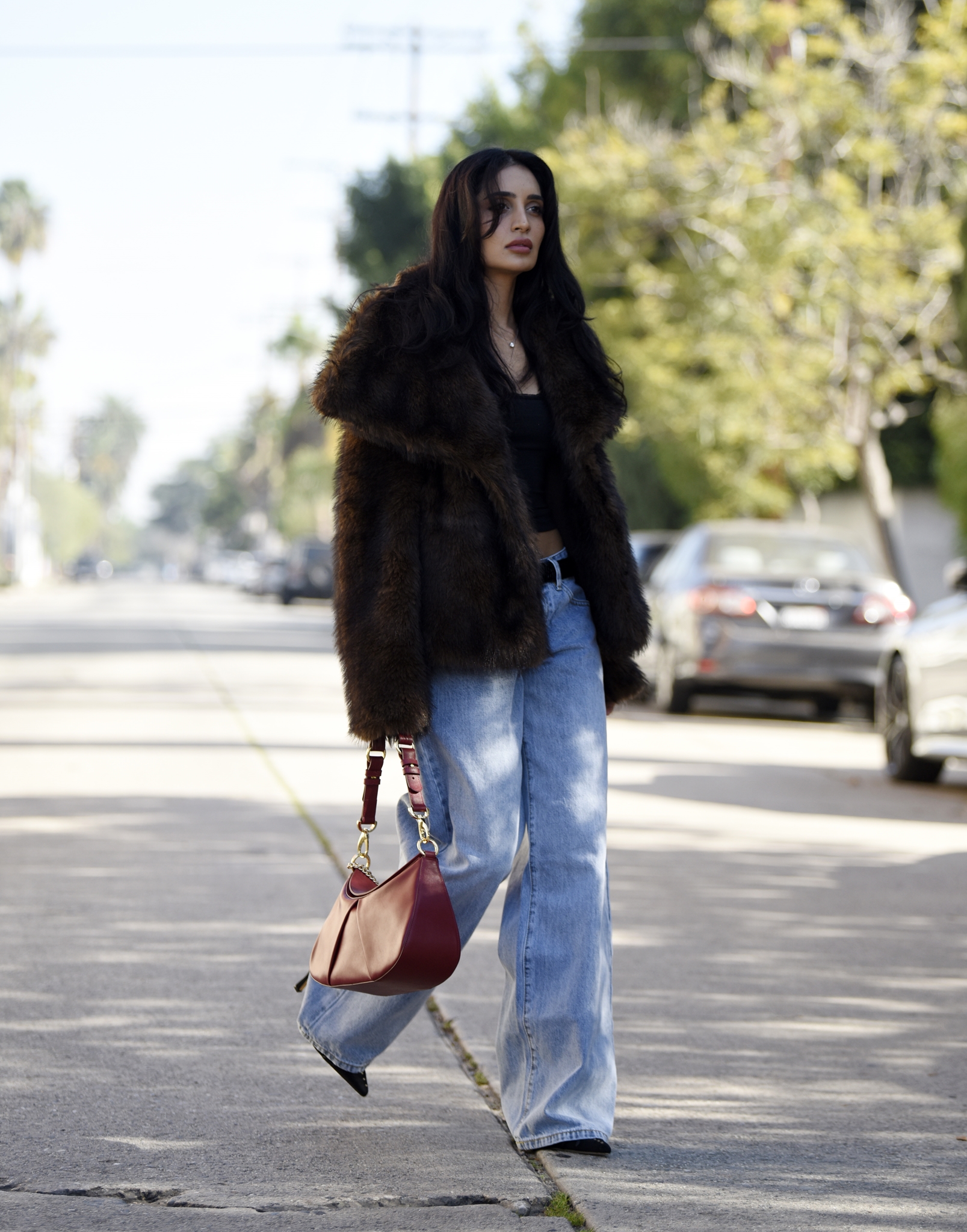 Κάτω από 20 ευρώ: Το μακρύ παλτό από ZARA που θα φοράς κάθε μέρα το 2026 - εικόνα 3