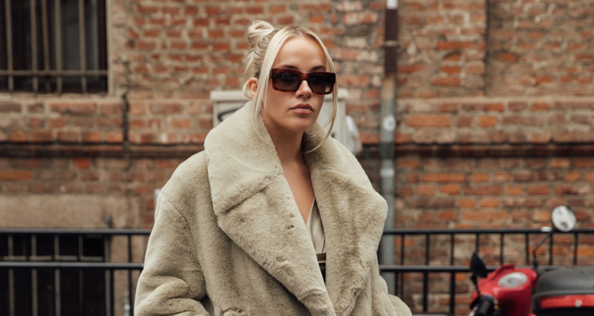 Έπιασε κρύο: 10 stylish looks που μπορείς να αντιγράψεις αυτές τις ημέρες - εικόνα 1