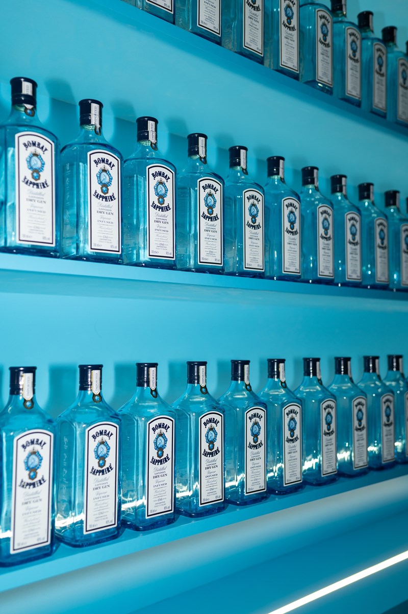 7 BOMBAY SAPPHIRE