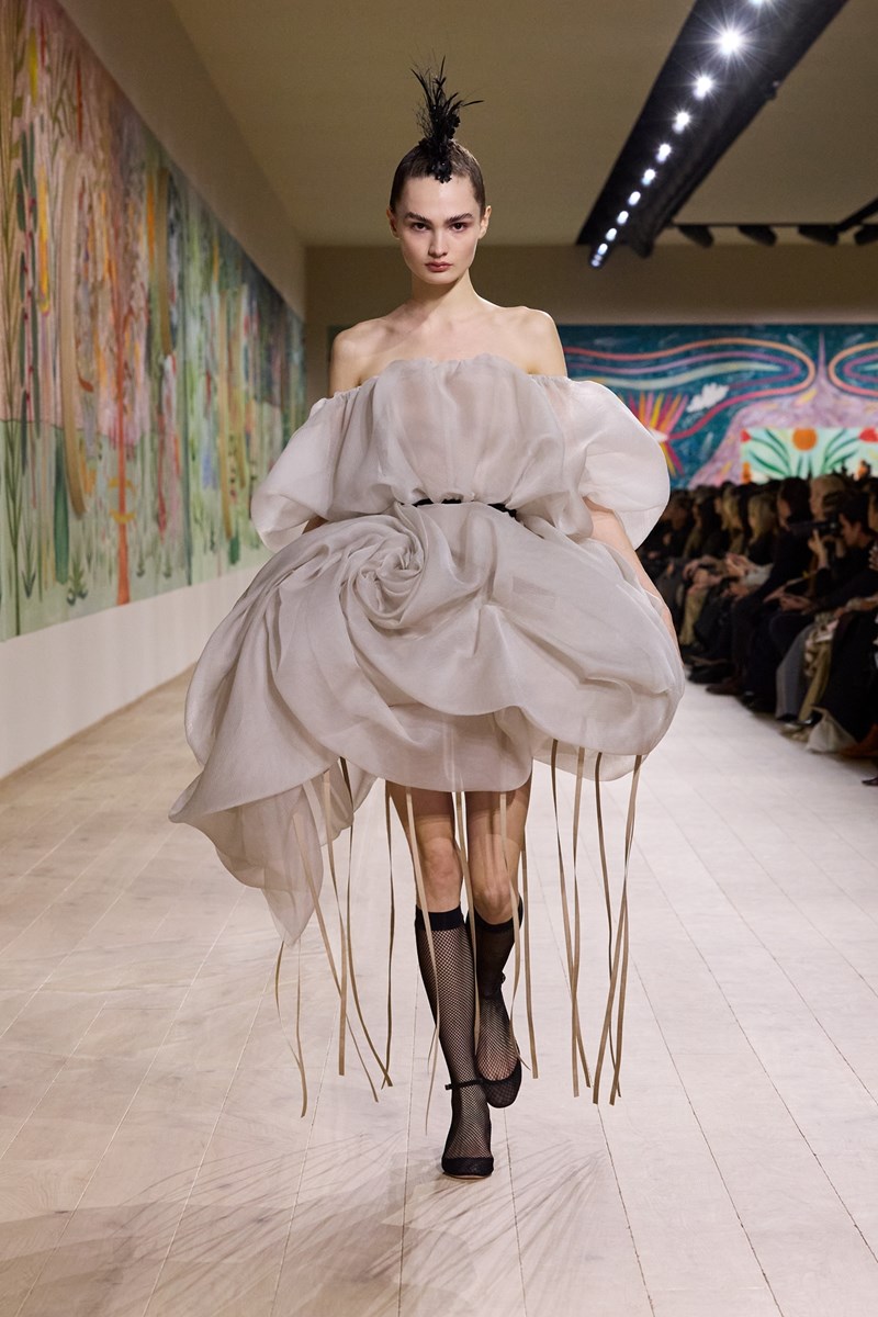 DIOR