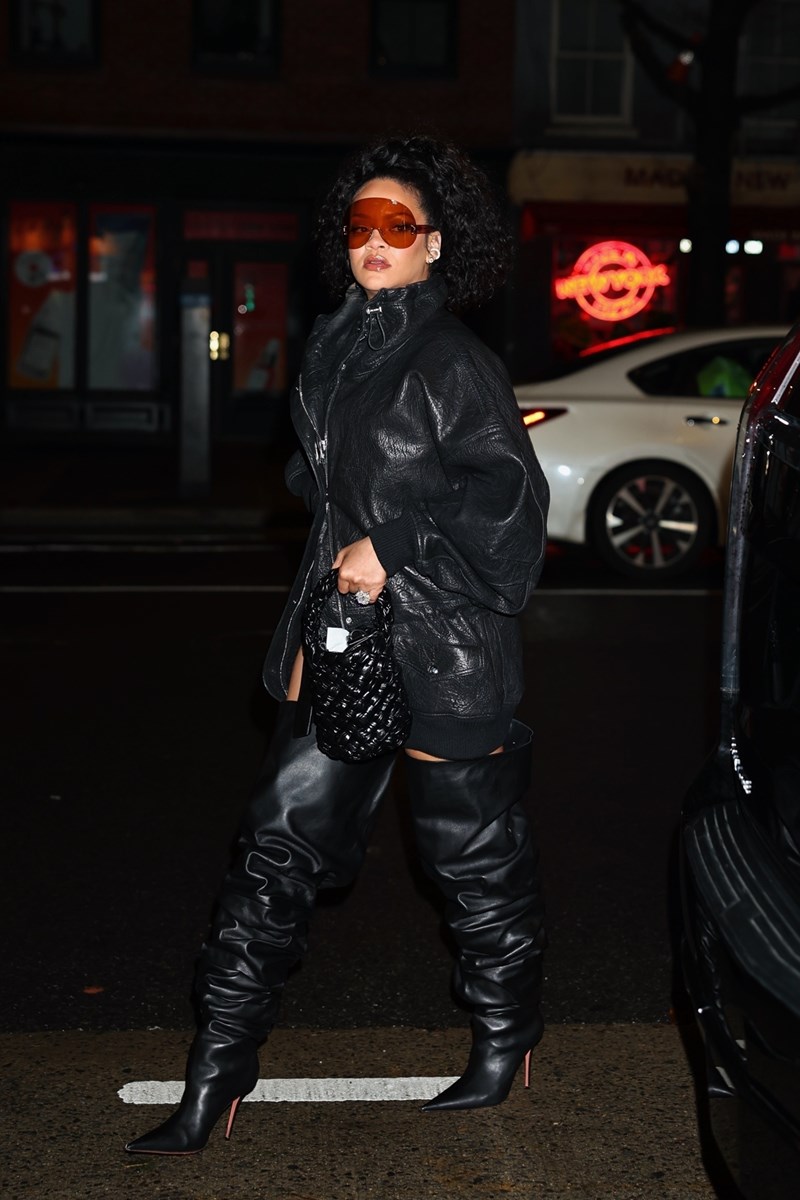 rihanna_elle_gr