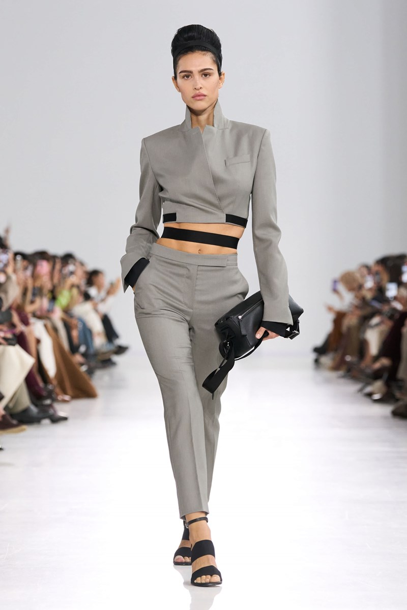 Max Mara 10