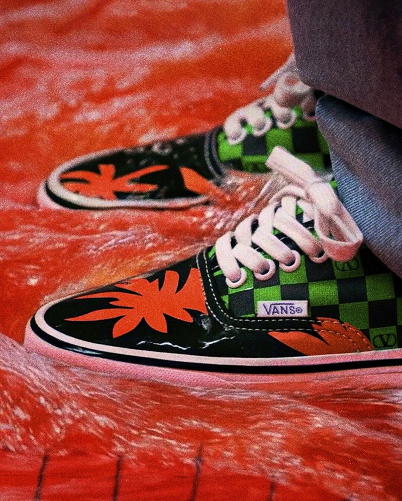 Valentino Garavani x Vans