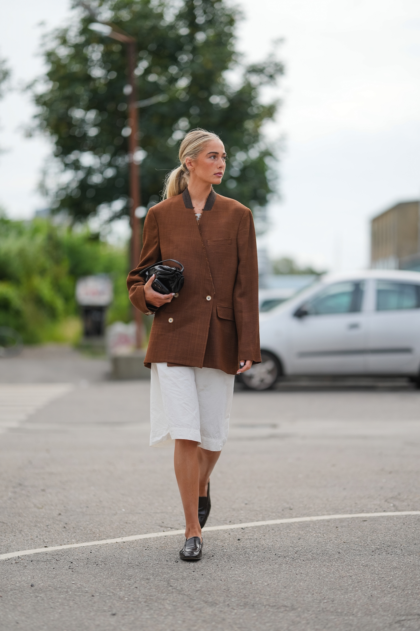 3 τάσεις στα κοσμήματα που θα φορέσουν όλες με κλειστά μάτια αυτό το φθινόπωρο - εικόνα 1