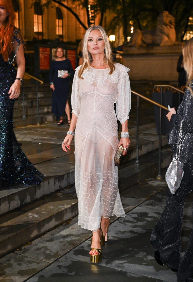 kate_moss_elle_gr