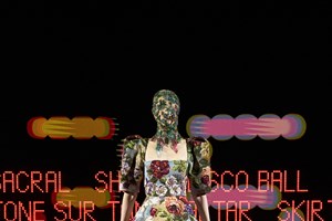 Lee Alexander McQueen: 5 σόου του σχεδιαστή που έχουν μείνει ανεξίτηλα στο μυαλό μας - εικόνα 7