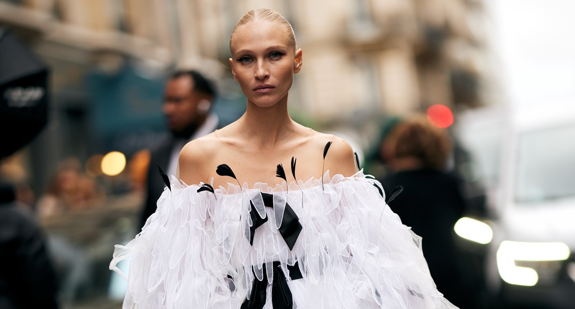 3 δημοφιλή trends από το street style του Παρισιού που θα μπορούσες να δοκιμάσεις αυτή την άνοιξη - εικόνα 4