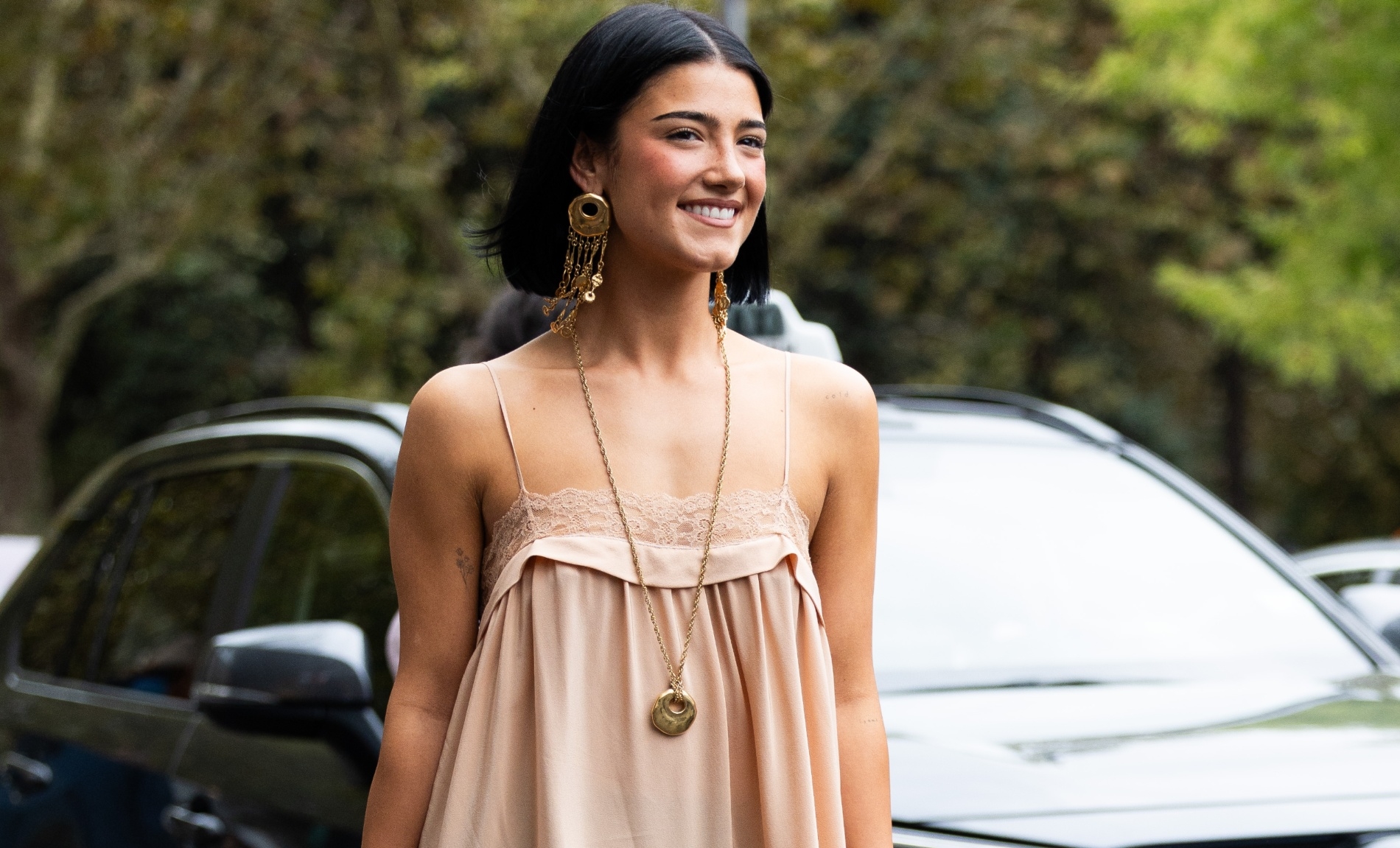 Mini, midi, maxi: 3 stylish φορέματα από ZARA που είναι ιδανικά για την Ανάσταση - εικόνα 4