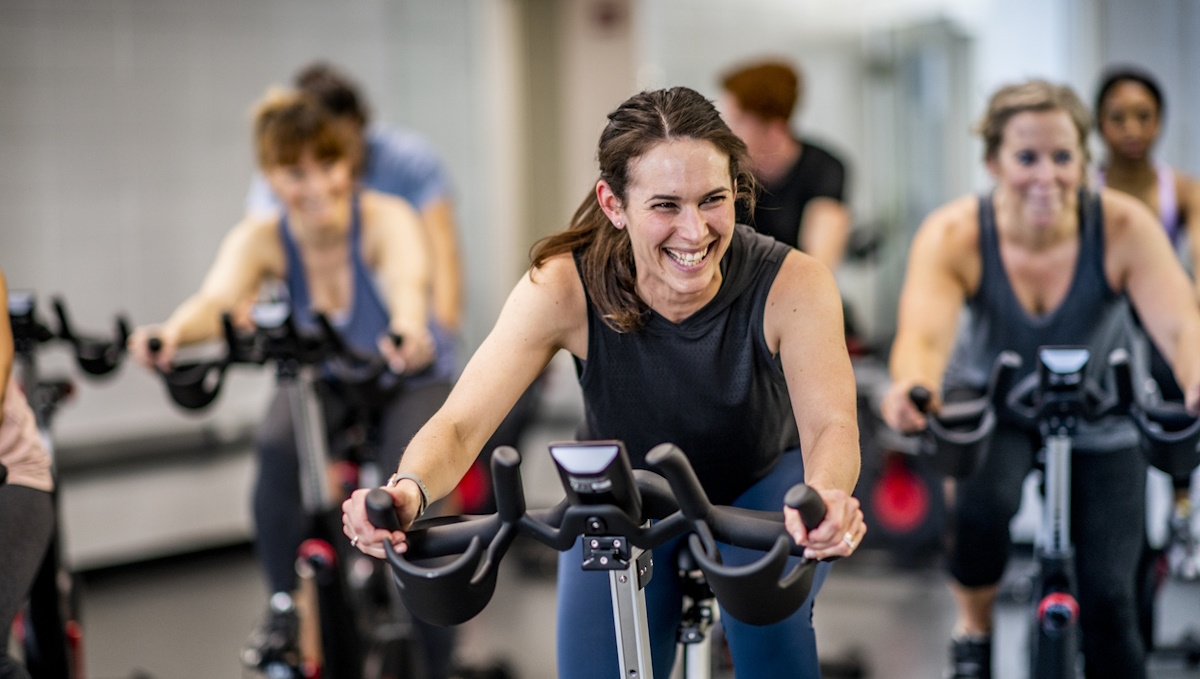 Οι 4 ασκήσεις που "λιώνουν" το κοιλιακό λίπος και επιταχύνουν τον μεταβολισμό - εικόνα 2