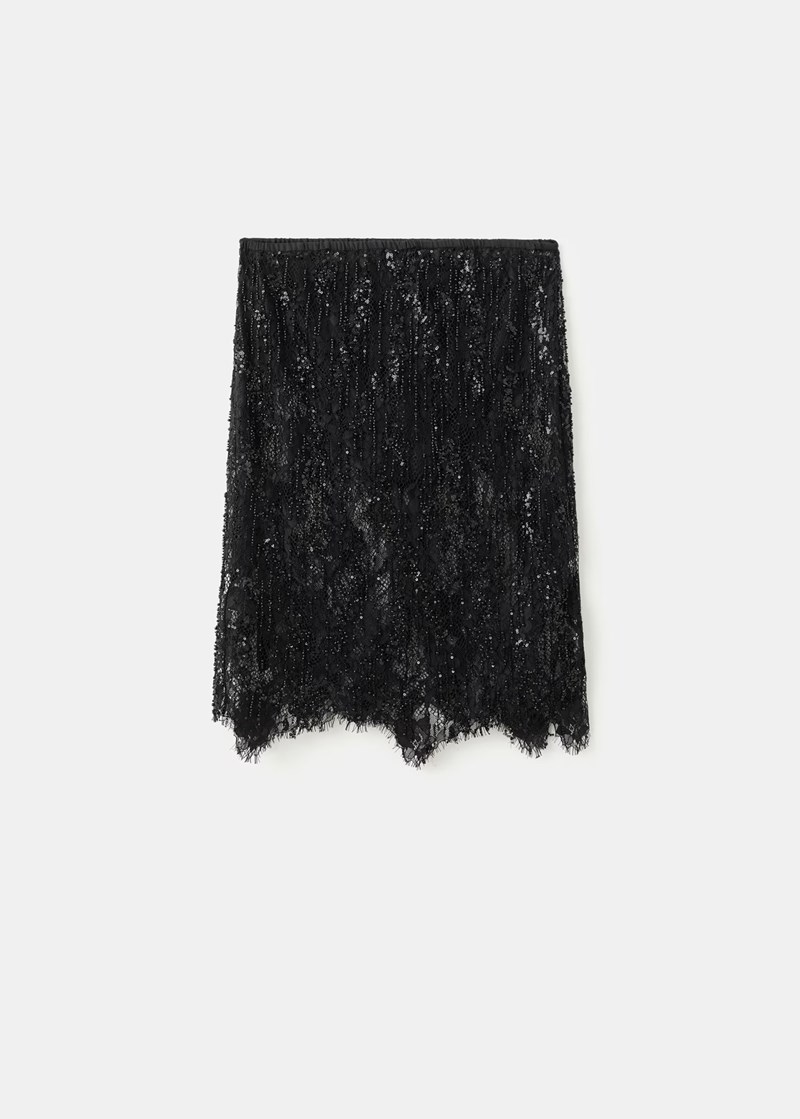 ΦΟΥΣΤΑ ΜΕ ΔΑΝΤΕΛΑ ΚΑΙ ΧΑΝΤΡΕΣ