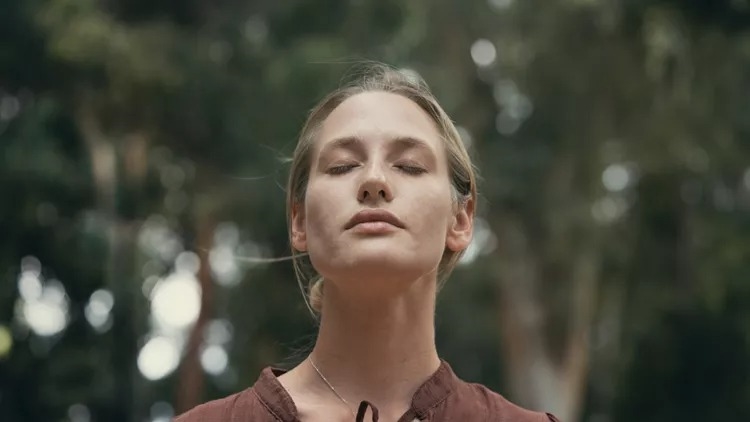 Bunny hops: Η άσκηση υψηλής έντασης για να τονώσεις γλουτούς και πόδια σε ένα λεπτό - εικόνα 1