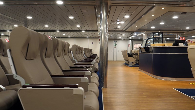Power Jet-interior
