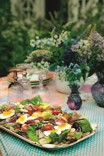 Μια σαλάτα χορταστική σαν γεύμα