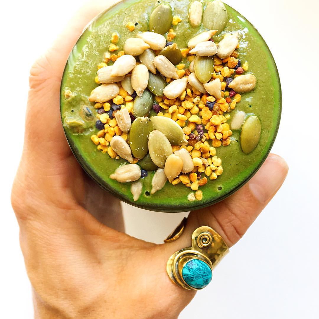 Τι πρέπει να περιέχει το πρωινό σου smoothie;