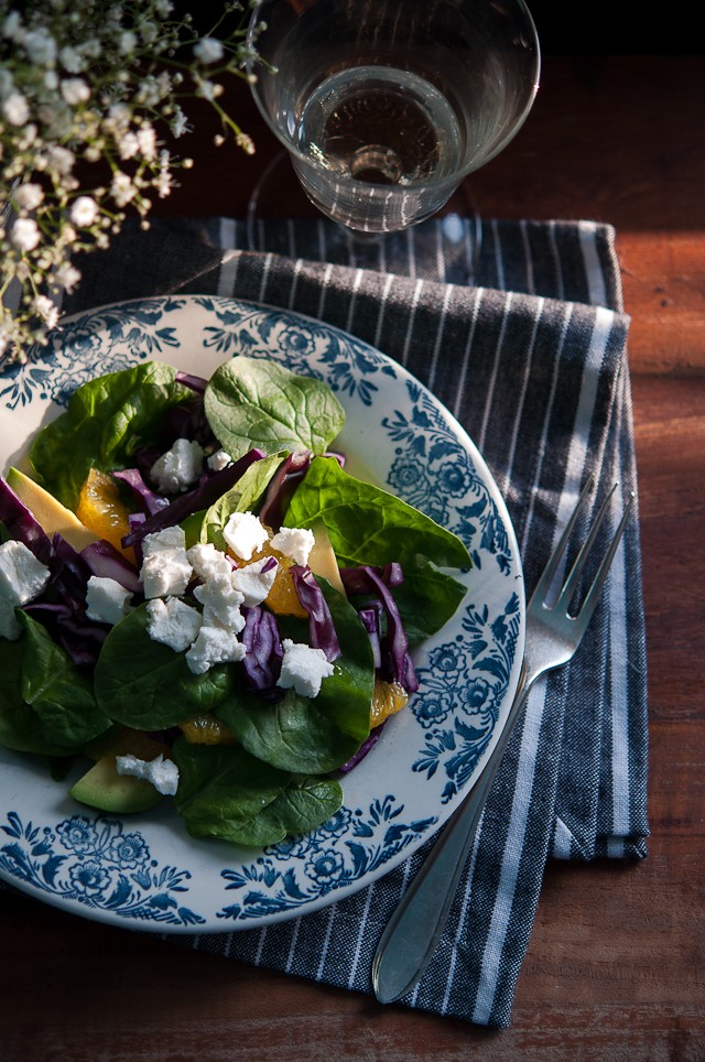 Σαλάτα με αβοκάντο και πορτοκάλι