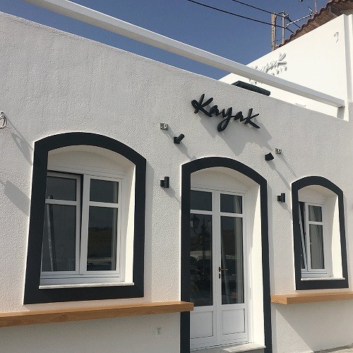 Που θα απολαύσω τα αγαπημένα μου παγωτά;