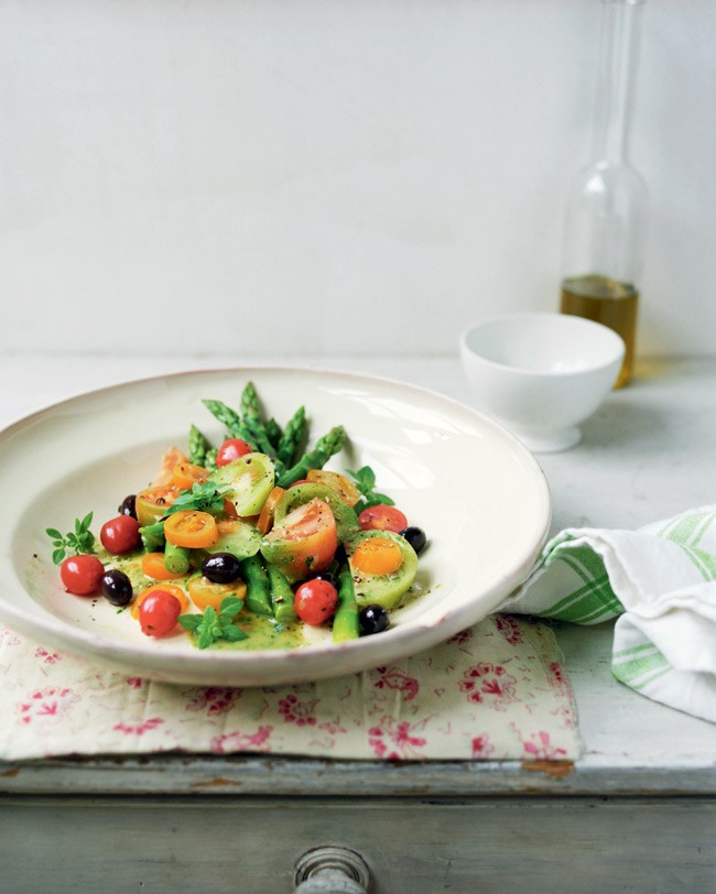 Μια δροσερή σαλάτα για το ανοιξιάτικο τραπέζι