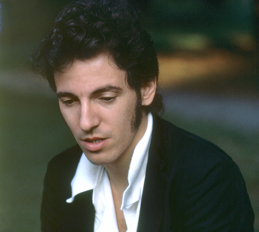 Νέα έρευνα: Το 60% των ροκ σταρ πάσχει από κατάθλιψη