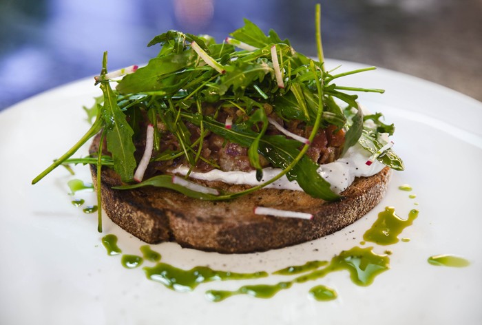 Ανακαλύψτε τις gourmet νοστιμιές του εστιατορίου Abovo στο Κολωνάκι