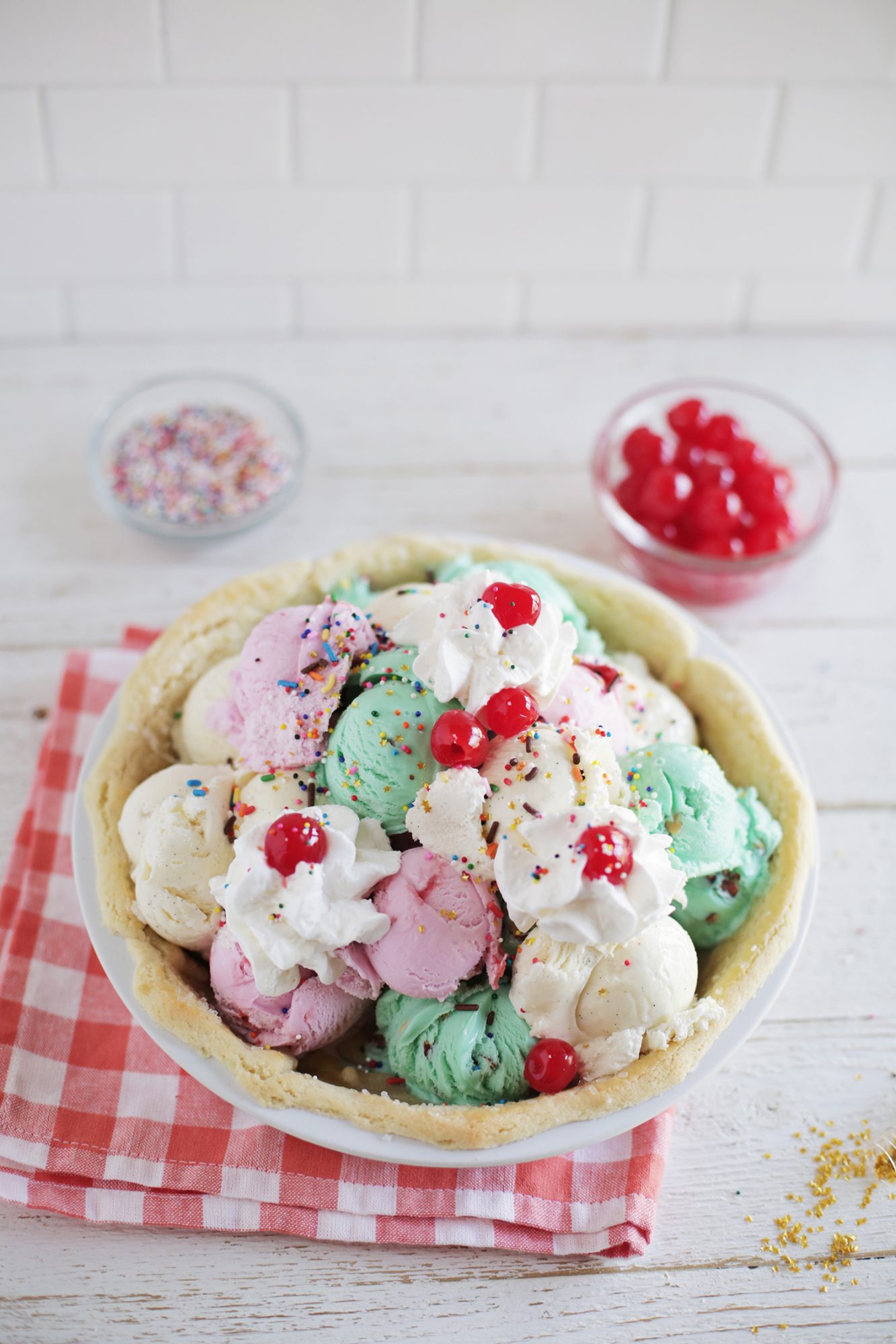 Οι πιο περίεργες γεύσεις παγωτών που βρήκαμε στο διαδίκτυο