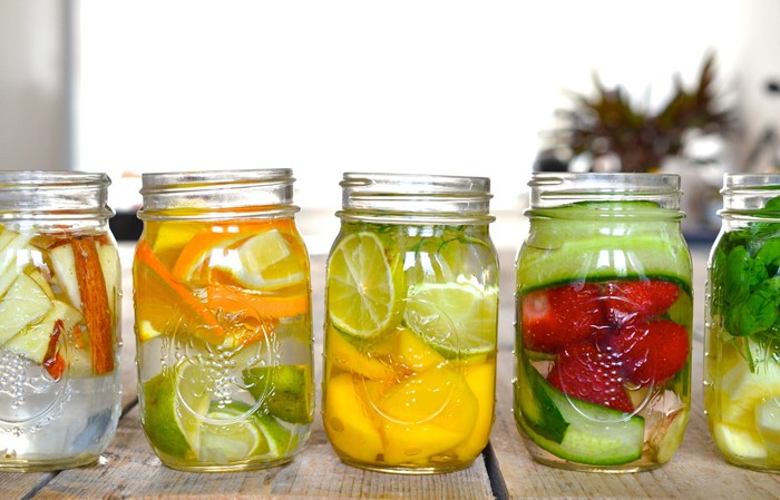 4 δροσιστικά ροφήματα για τις ζεστές ημέρες