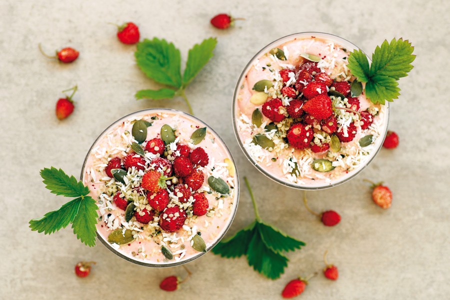 5 smoothie bowls για να ξεκινήσετε την ημέρα σας γεμάτες ενέργεια