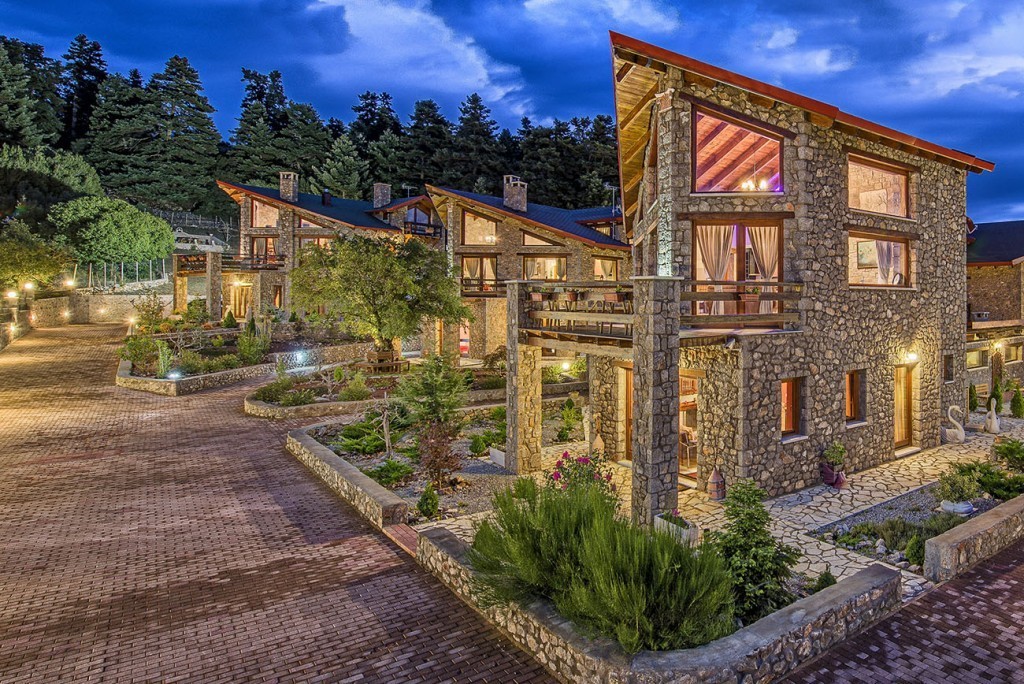 ViP Chalet: Το νέο καταφύγιο στον Παρνασσό