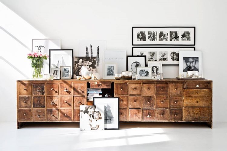 Ένα super μοντέρνο loft που κάνει την ανατροπή με κλασικές πινελιές