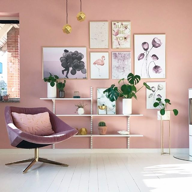 Ένα girly παστέλ σπίτι γεμάτο χαριτωμένες γωνιές