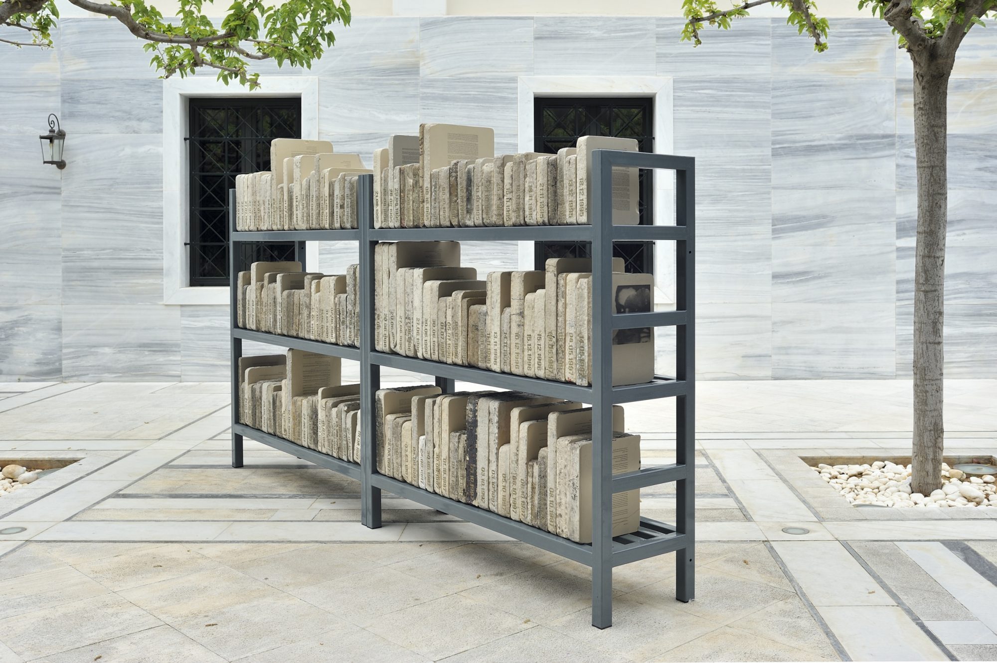 Documenta 14: Η Αθήνα μεταμορφώνεται σε μια τεράστια γκαλερί