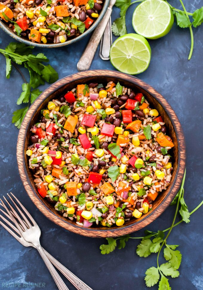 Η πιο πολύχρωμη σαλάτα για το μεσημεριανό τραπέζι