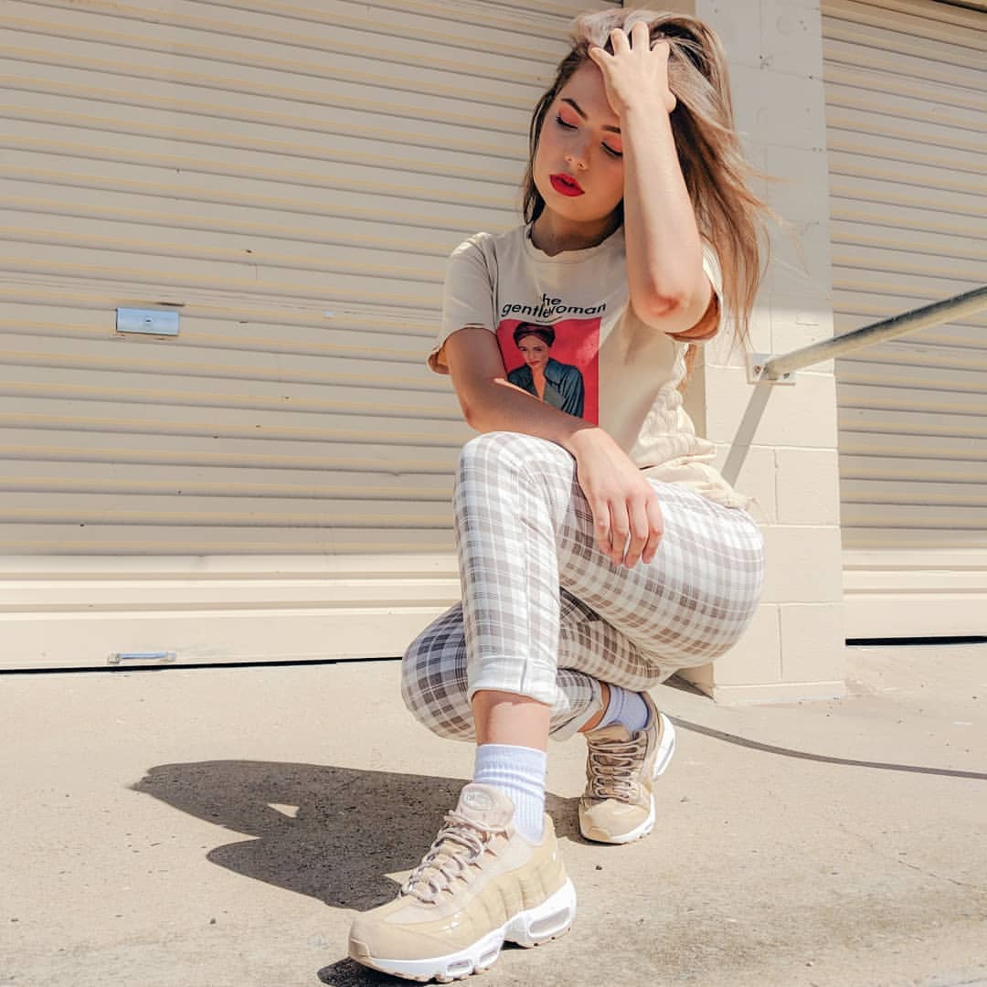 Tα 10 trends των 90s που ακόμα αγαπάμε #video