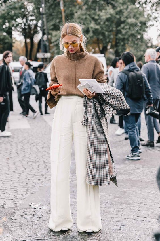20 street style εμφανίσεις για να αγαπήσεις τoυς neutral τόνους