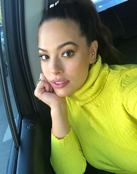 Οι celebrities που λατρεύουν τα piercings