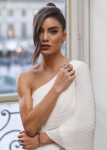 Πίστεψέ μας! Δεν έχεις ξαναδοκιμάσει πιο υπέροχα κραγιόν