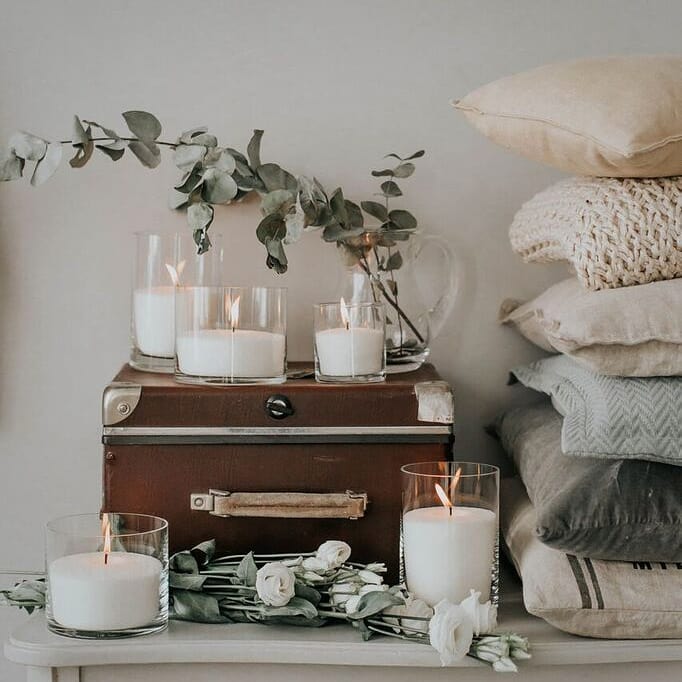 12 αρωματικά κεριά για να φτιάξεις την πιο cosy ατμόσφαιρα