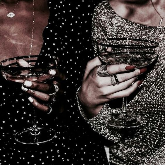 Τα ποτά που κάνουν κακό στην επιδερμίδα μας