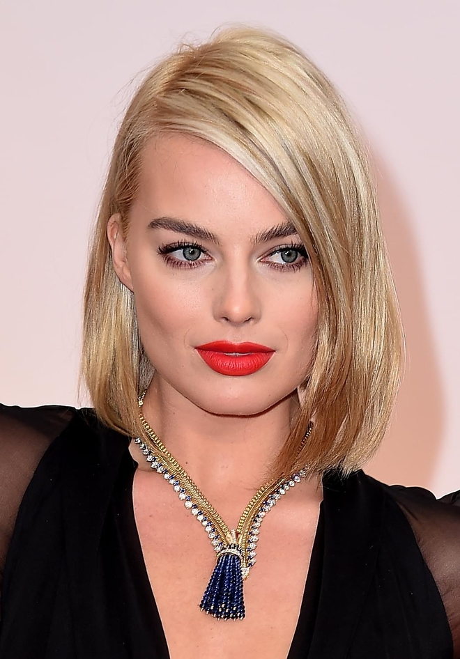 6 χτενίσματα της Margot Robbie που θα ερωτευθείς