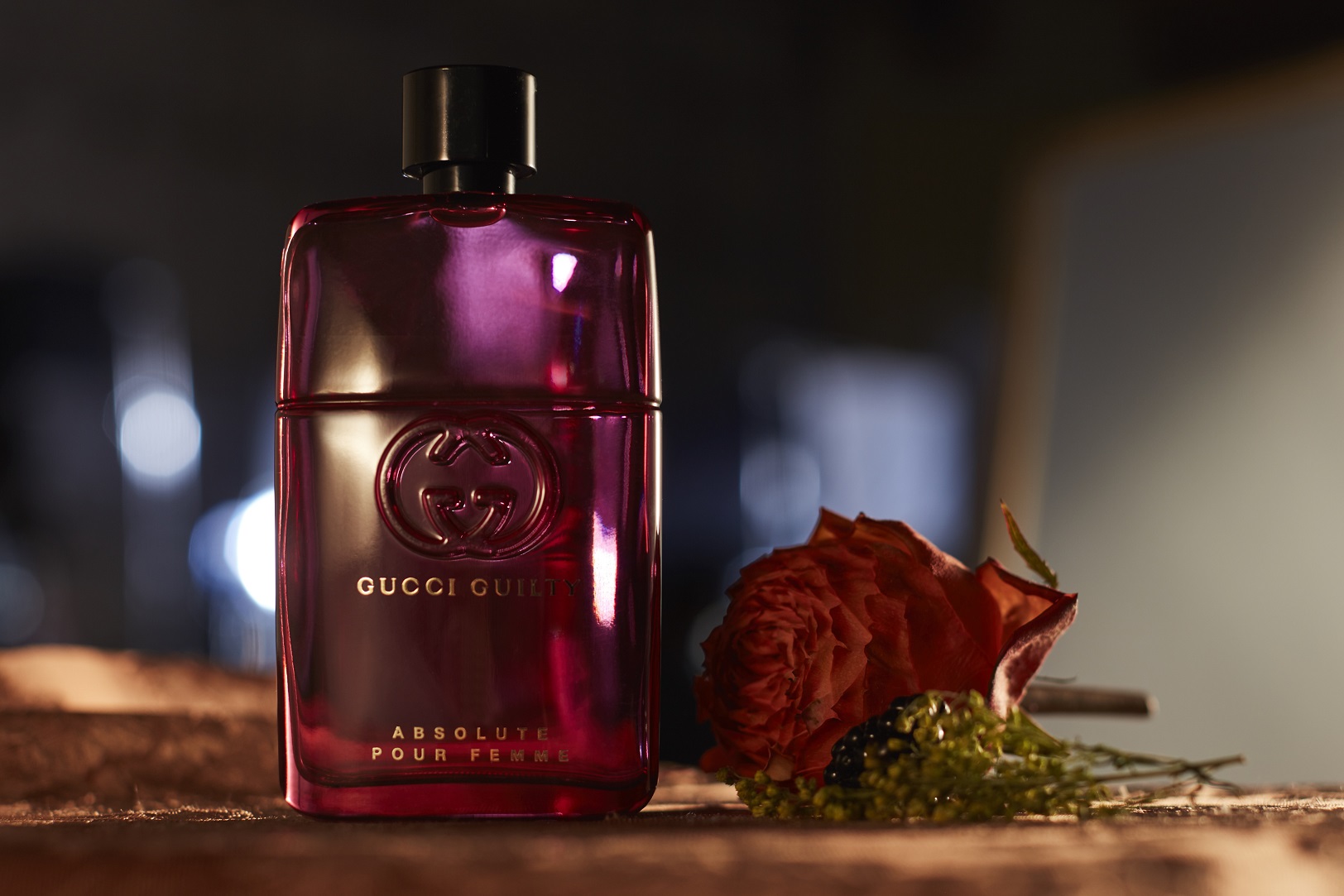 6 φλόραλ αρώματα που μυρίζουν ονειρεμένα