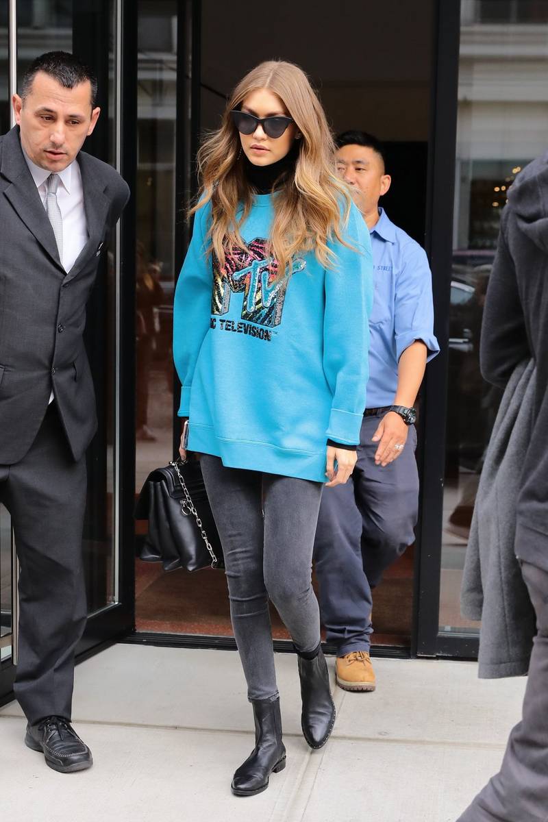 Τα πιο εντυπωσιακά look της Gigi Hadid