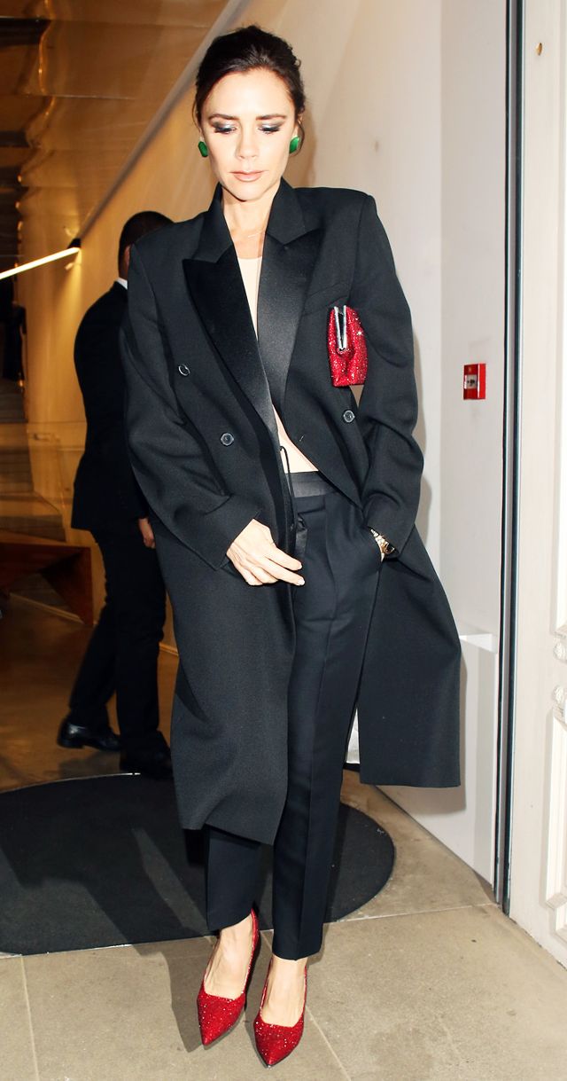 Look of the night: Η Victoria Beckham μας αρέσει πολύ