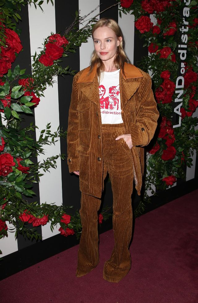 H Kate Bosworth υιοθετεί την τάση κοτλέ