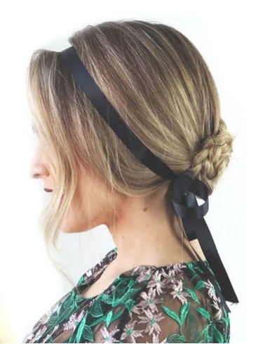 Εσείς πώς θα κάνετε τα μαλλιά σας στις γιορτινές εξόδους;